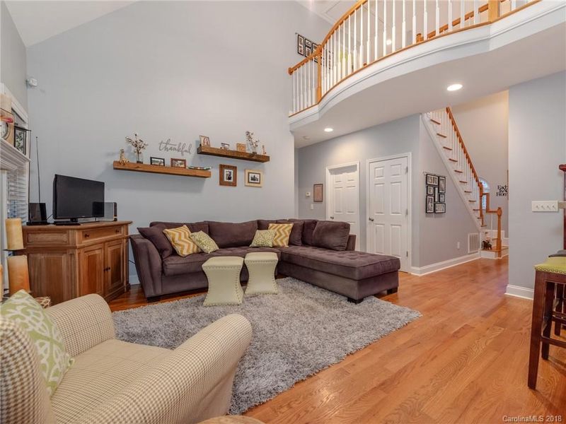 313 Freemont St, Matthews, NC 28105