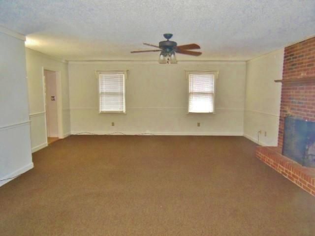 4057 Wandering Ln NE, Hickory, NC 28601