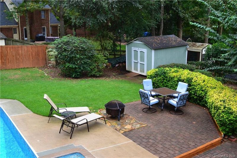 10523 Sardis Oaks Rd, Charlotte, NC 28270