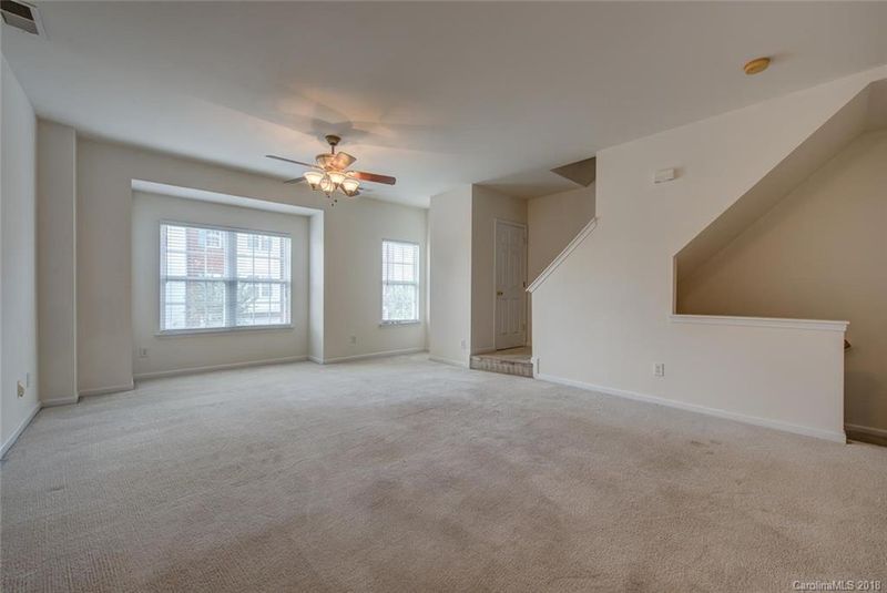 340 Rock Ridge Ln, Mount Holly, NC 28120