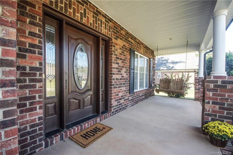 908 Brighton Dr, Kannapolis, NC 28081