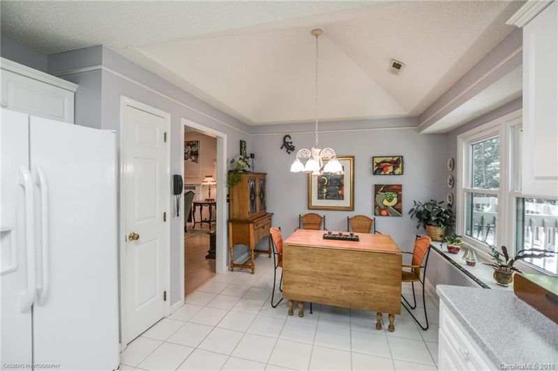 12099 Baywoods Dr, Tega Cay, SC 29708