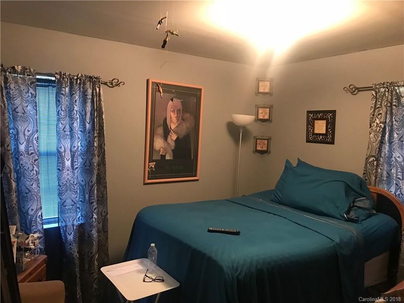 1609 N Mcdowell St, Charlotte, NC 28205