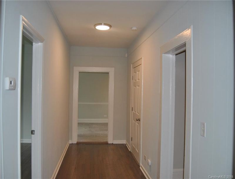18 7th St, York, SC 29745