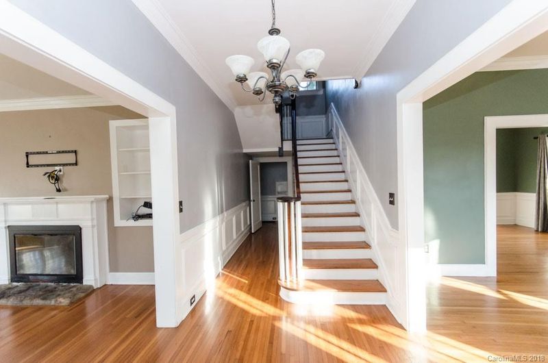 329 Congress St, Lincolnton, NC 28092