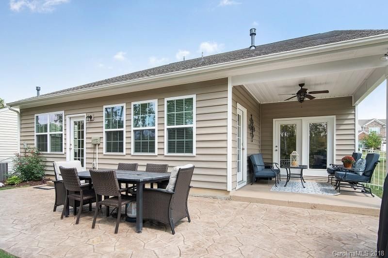 2517 Southern Trace Dr, Waxhaw, NC 28173