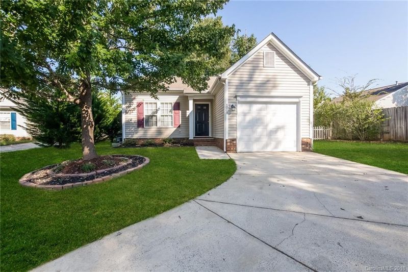 1008 Lacherette Ln, Monroe, NC 28110