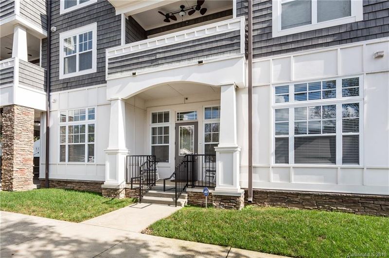 301 E Tremont Ave #103, Charlotte, NC 28203