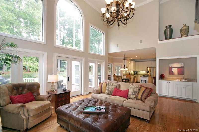 116 Harbor Shore Ct, Mooresville, NC 28117