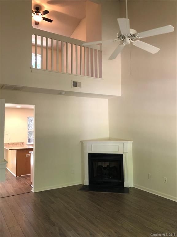 6827 Juniper Tree St, Charlotte, NC 28215
