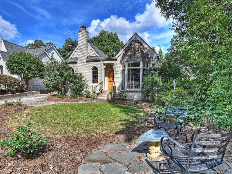 2005 Beverly Dr, Charlotte, NC 28207