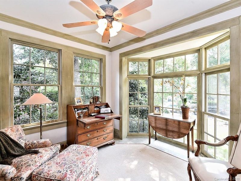 2005 Beverly Dr, Charlotte, NC 28207