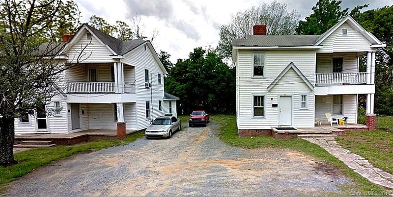 212 York St, Lancaster, SC 29720