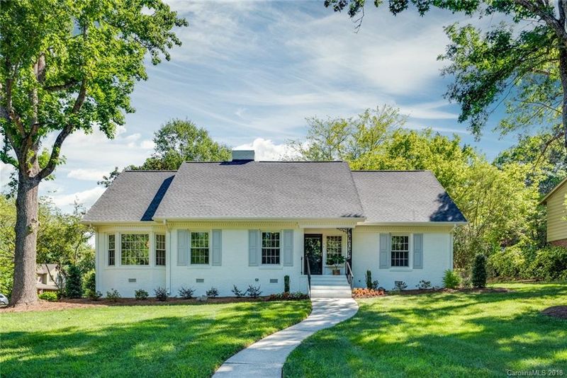 2134 Sagamore Rd, Charlotte, NC 28209