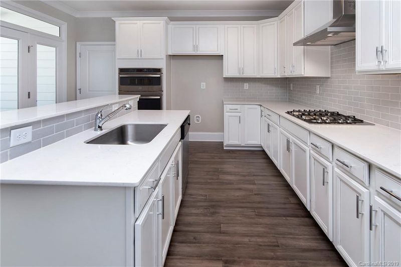 122B Mint Ave, Mooresville, NC 28117