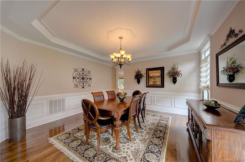 3010 Shalford Ln, Matthews, NC 28104