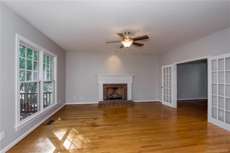 9625 Highstream Ct, Charlotte, NC 28269