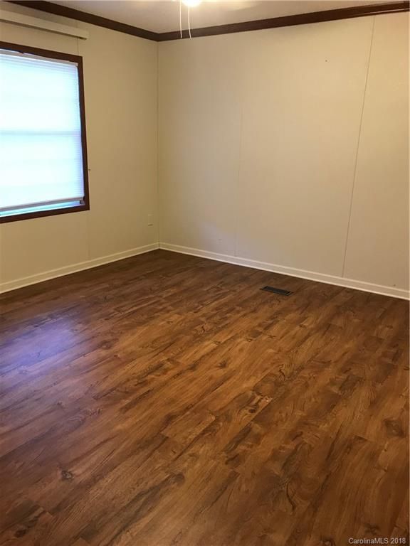 7311 Executive Cir #54, Denver, NC 28037