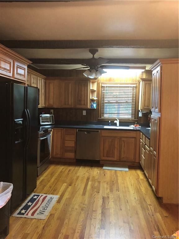 207 Graham St, Gastonia, NC 28052