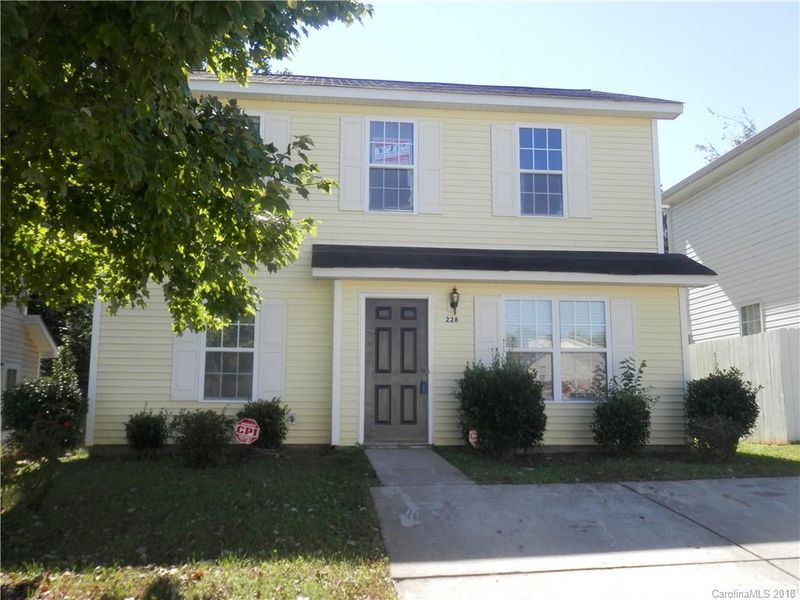 228 Pangle Dr, Charlotte, NC 28217