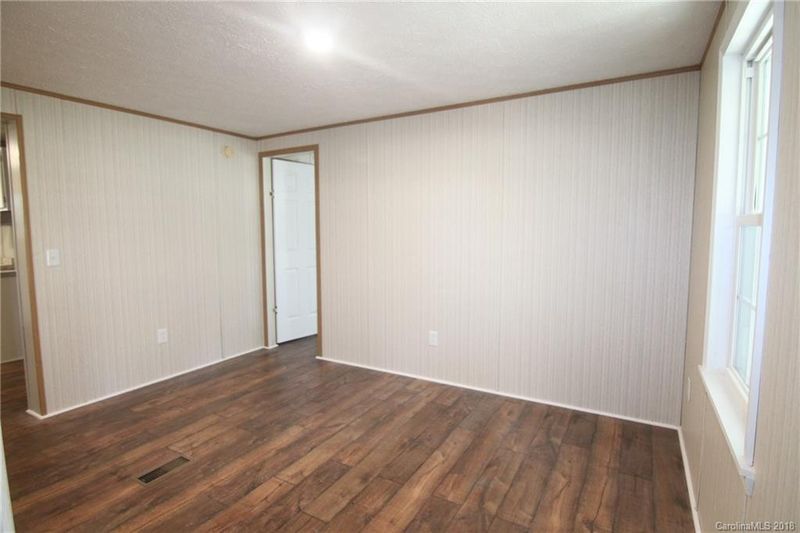 2418 County Line Rd, Kings Mountain, NC 28086