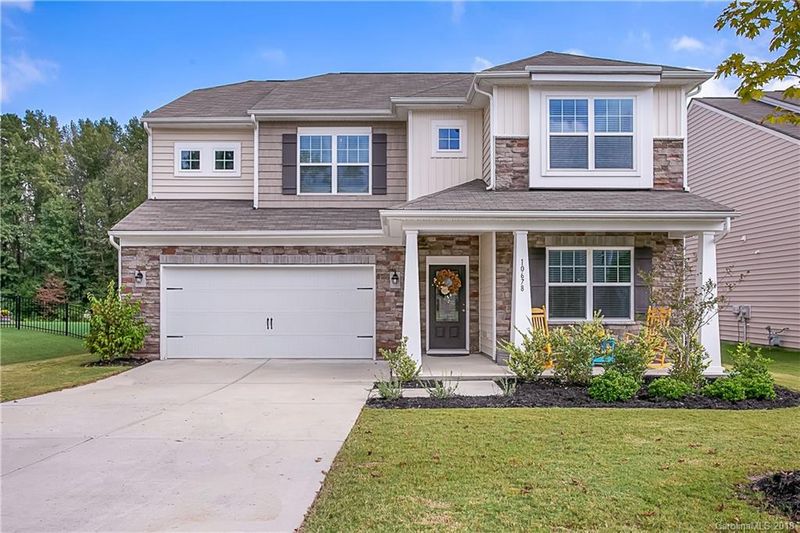 10678 Sapphire Trl, Davidson, NC 28036