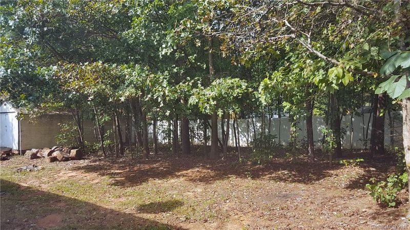 6147 Burnhurst Ln, Denver, NC 28037