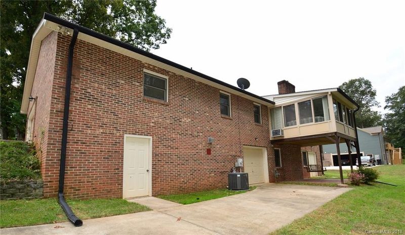 2224 Cardinal Loop, Stanley, NC 28164