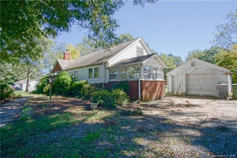 6904 The Plaza None, Charlotte, NC 28215