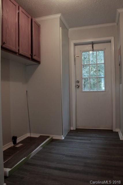 832 Monterey Dr, Iron Station, NC 28080