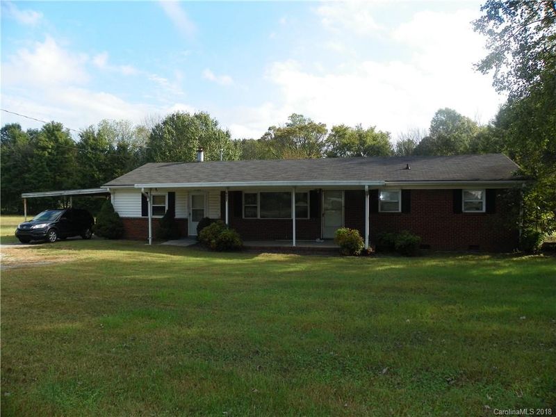 6437 Morehead Rd, Harrisburg, NC 28075