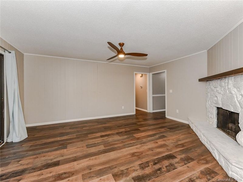 7954 Barkley Rd, Sherrills Ford, NC 28673