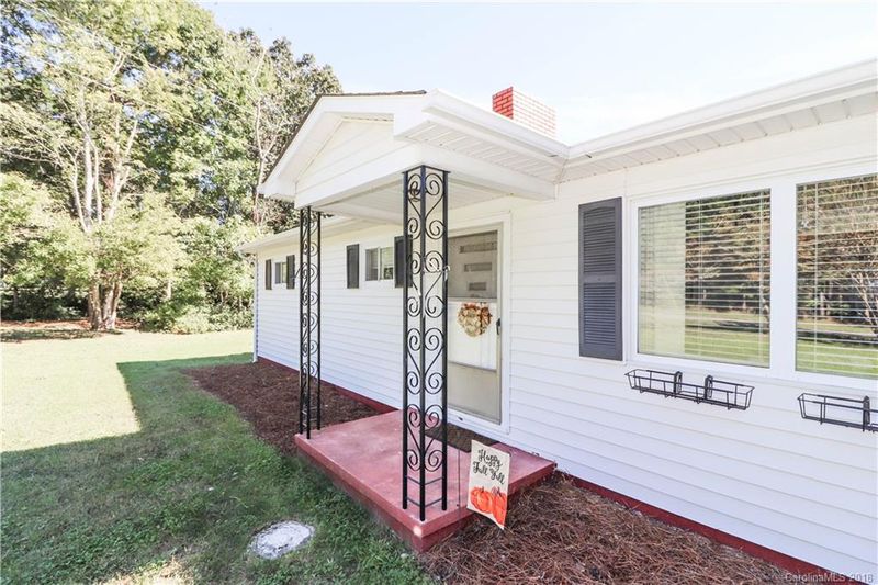 779 E Monbo Rd, Statesville, NC 28677