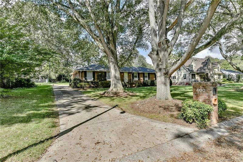 400 Lansdowne Rd #na, Charlotte, NC 28270