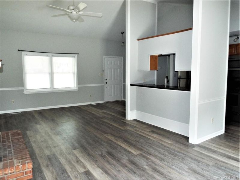 3517 Heather Ln, Gastonia, NC 28056