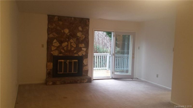 1513 S Point Rd, Belmont, NC 28012