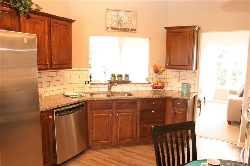 9115 Washam Potts Rd, Cornelius, NC 28031