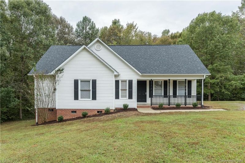 3143 Bush Rd, Clover, SC 29710