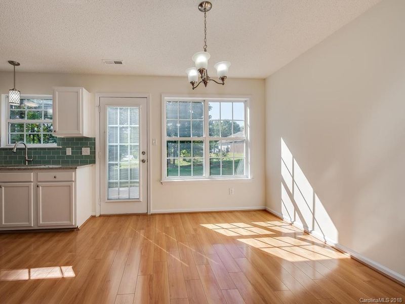 11134 Gold Pan Rd, Charlotte, NC 28215