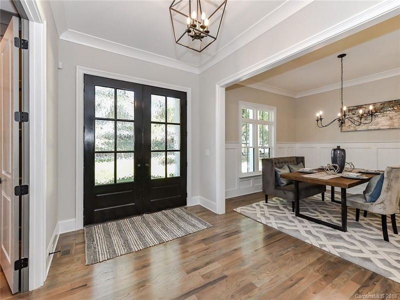 1108 Linda Ln, Charlotte, NC 28211
