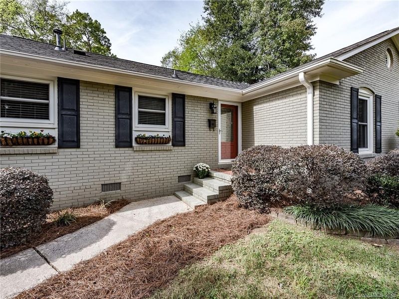 5910 Rose Valley Dr, Charlotte, NC 28210