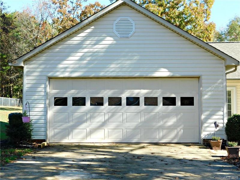 1838 Smyrna Ln, Catawba, NC 28609