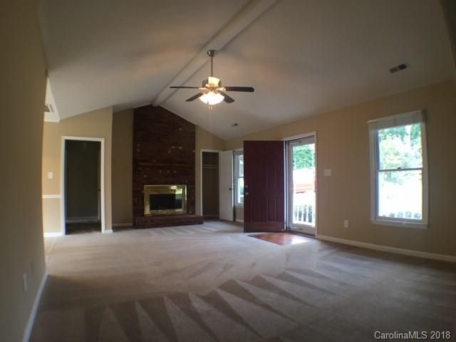 573 Tryon Pl, Gastonia, NC 28054