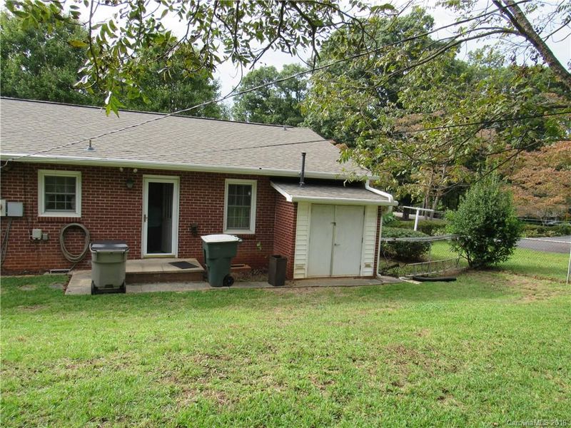 518 Thomas Trl, Gastonia, NC 28054