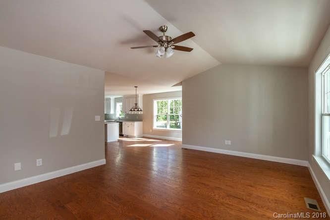 1016 Rodey Ave, Charlotte, NC 28206
