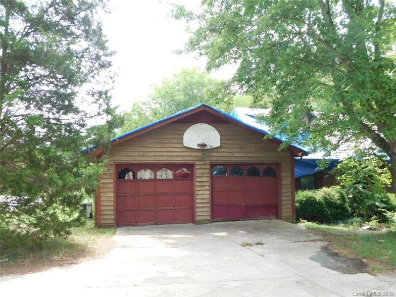 6304 Howey Bottoms Rd, Indian Trail, NC 28079