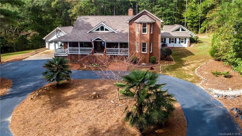 932 Timber Creek Dr, York, SC 29745