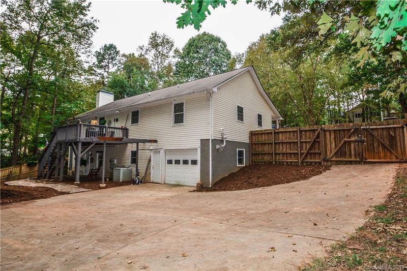 7836 Old Post Rd #2, Denver, NC 28037