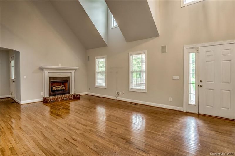4017 Cherrybrook Dr, Mint Hill, NC 28227