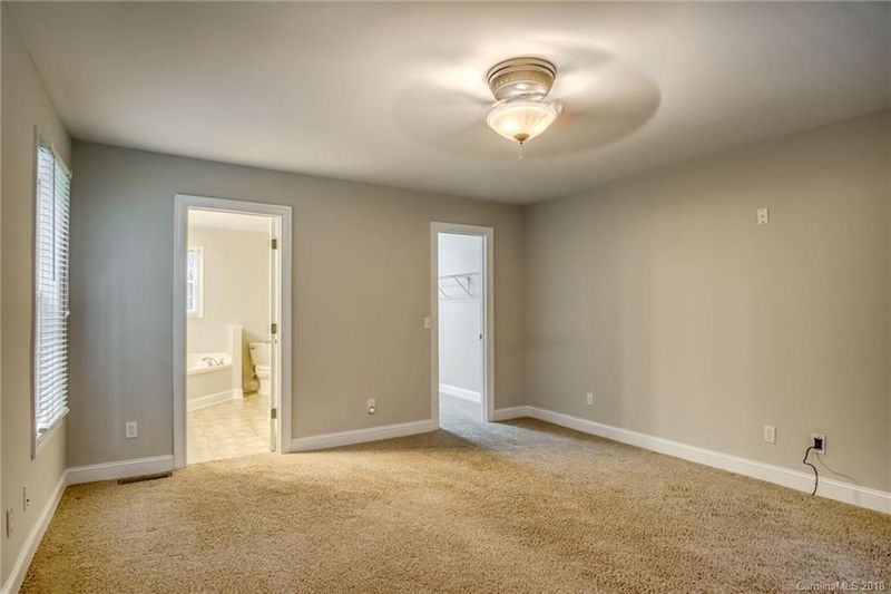 4017 Cherrybrook Dr, Mint Hill, NC 28227